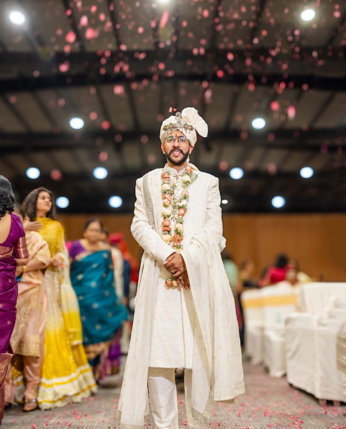 The Groom Atelier-16